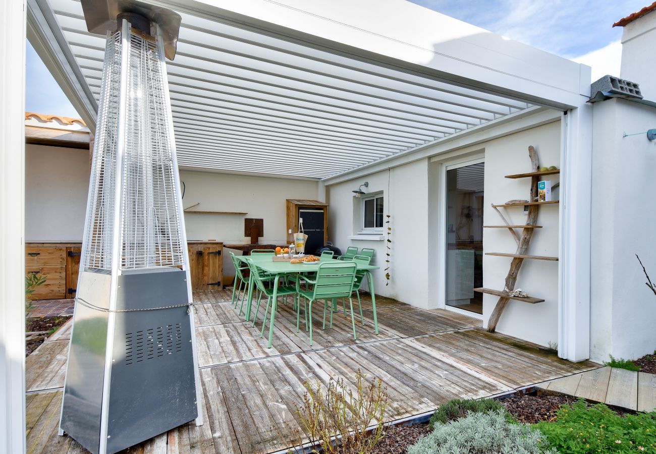 Ferienhaus in La Guérinière - Charmantes Haus mit Garten, 100 m vom Strand