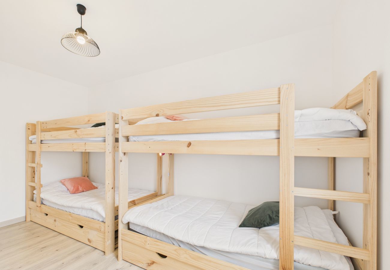 Ferienhaus in Saint-Vincent-sur-Jard - 350 m zum Meer – Haus mit Garten & Jacuzzi,  8