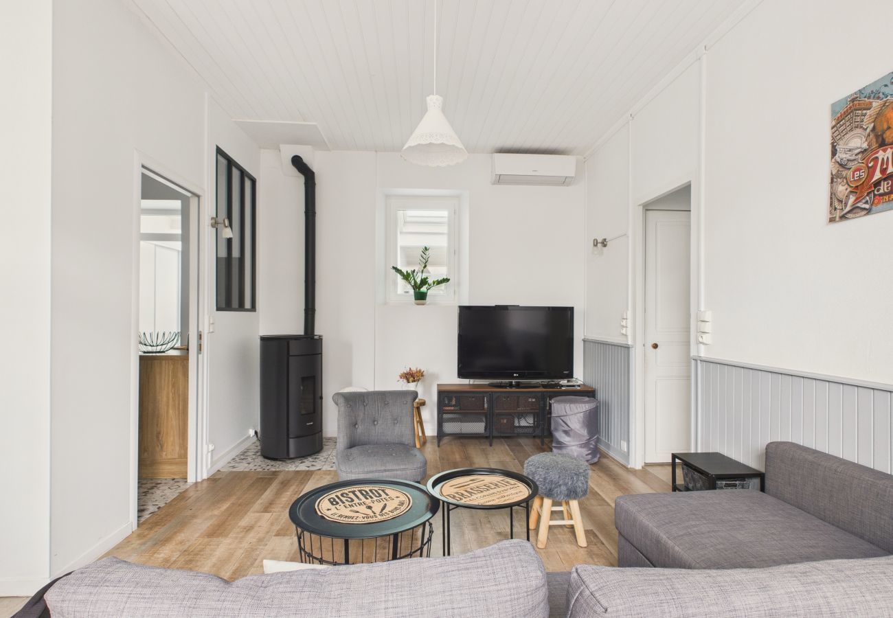 Ferienhaus in Saint-Michel-Chef-Chef - Haus 50 m vom Meer, 8 Erwachsene 3 Kinder