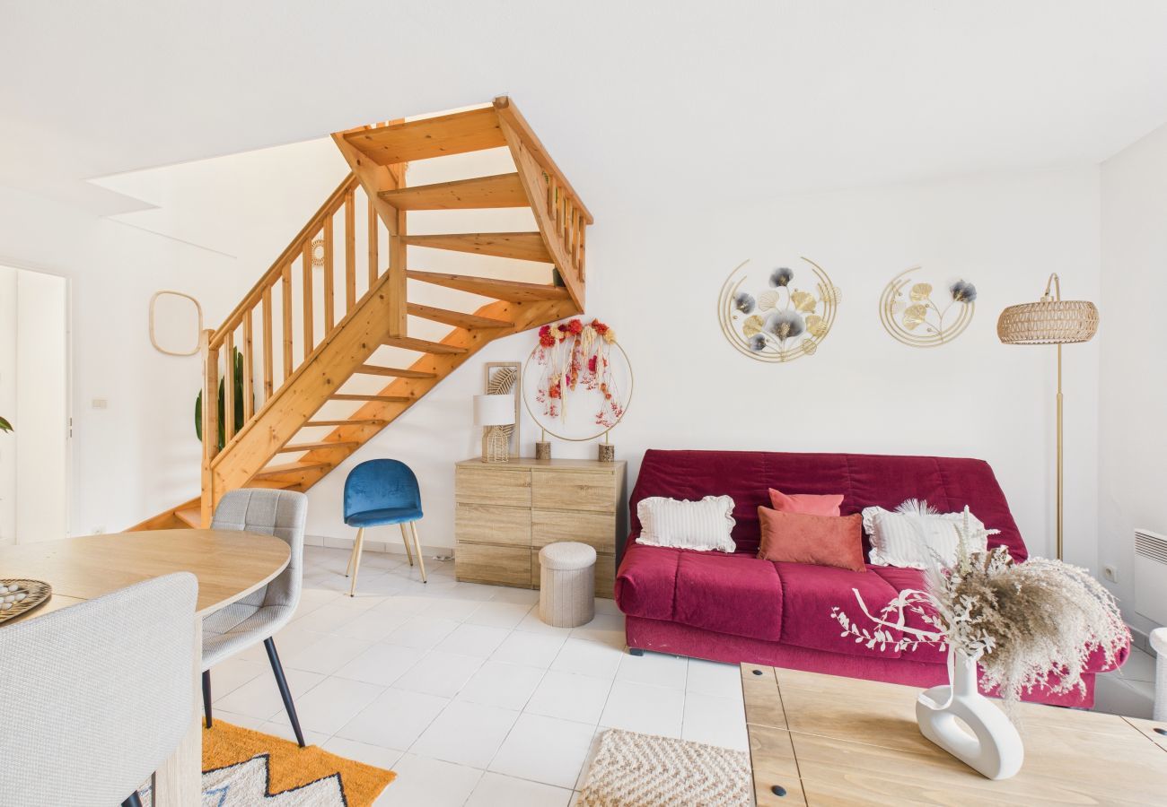 Ferienhaus in Terrasson-Lavilledieu - Schönes Ferienhaus für 6 mit umzäuntem Garten