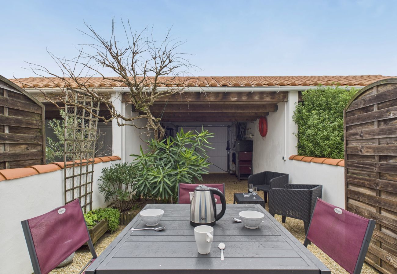 Ferienhaus in Saint-Hilaire-de-Riez - Haus für 4 mit Terrasse, 200 m vom Strand