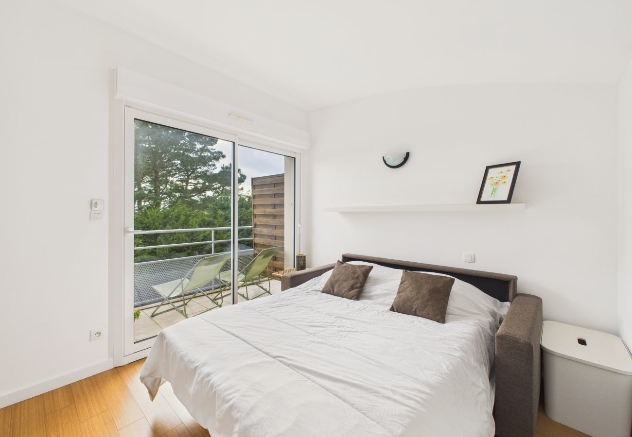 Studio in Préfailles - Ferienwohnung für 4, Pool, Meer 150 m entfernt