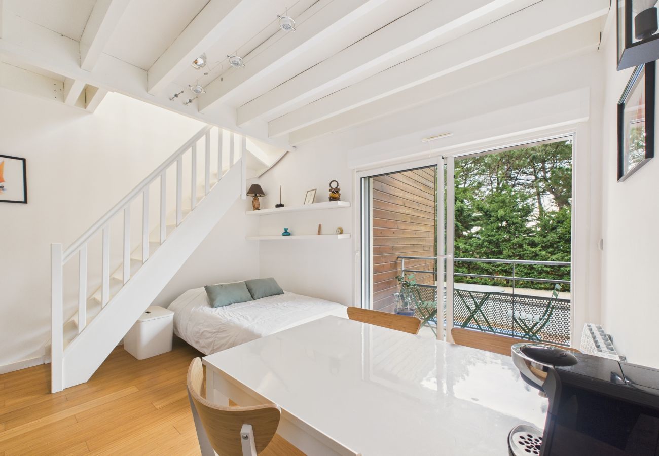 Studio in Préfailles - Ferienwohnung für 4, Pool, Meer 150 m entfernt