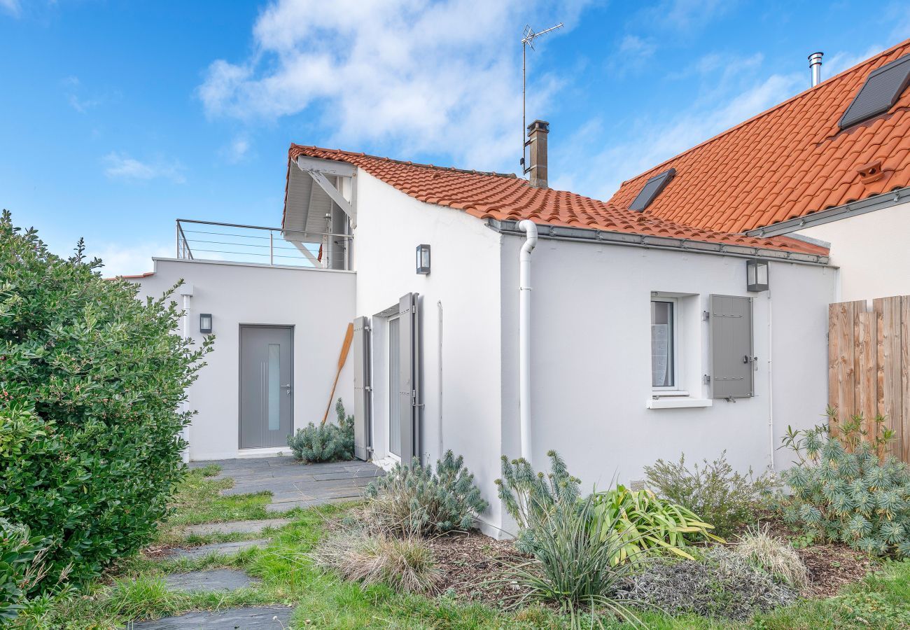 Doppelhaushälfte in La Bernerie-en-Retz - Haus 30m vom Meer entfernt - Garten für 4 
