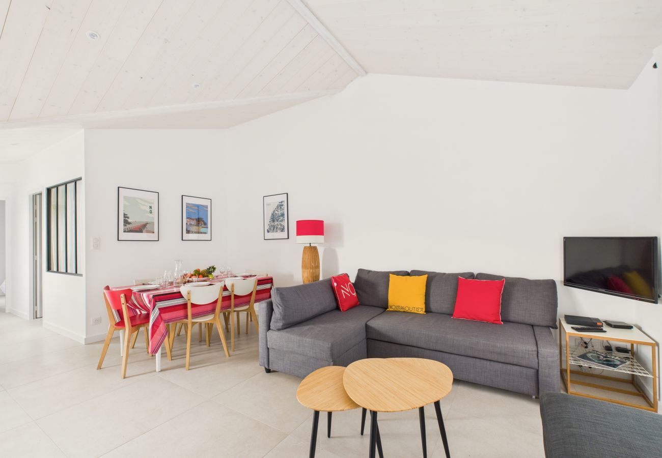 Ferienhaus in Noirmoutier-en-l´Ile - Haus für 4 Erwachsene und 2 Kinder, 30 m vom Meer
