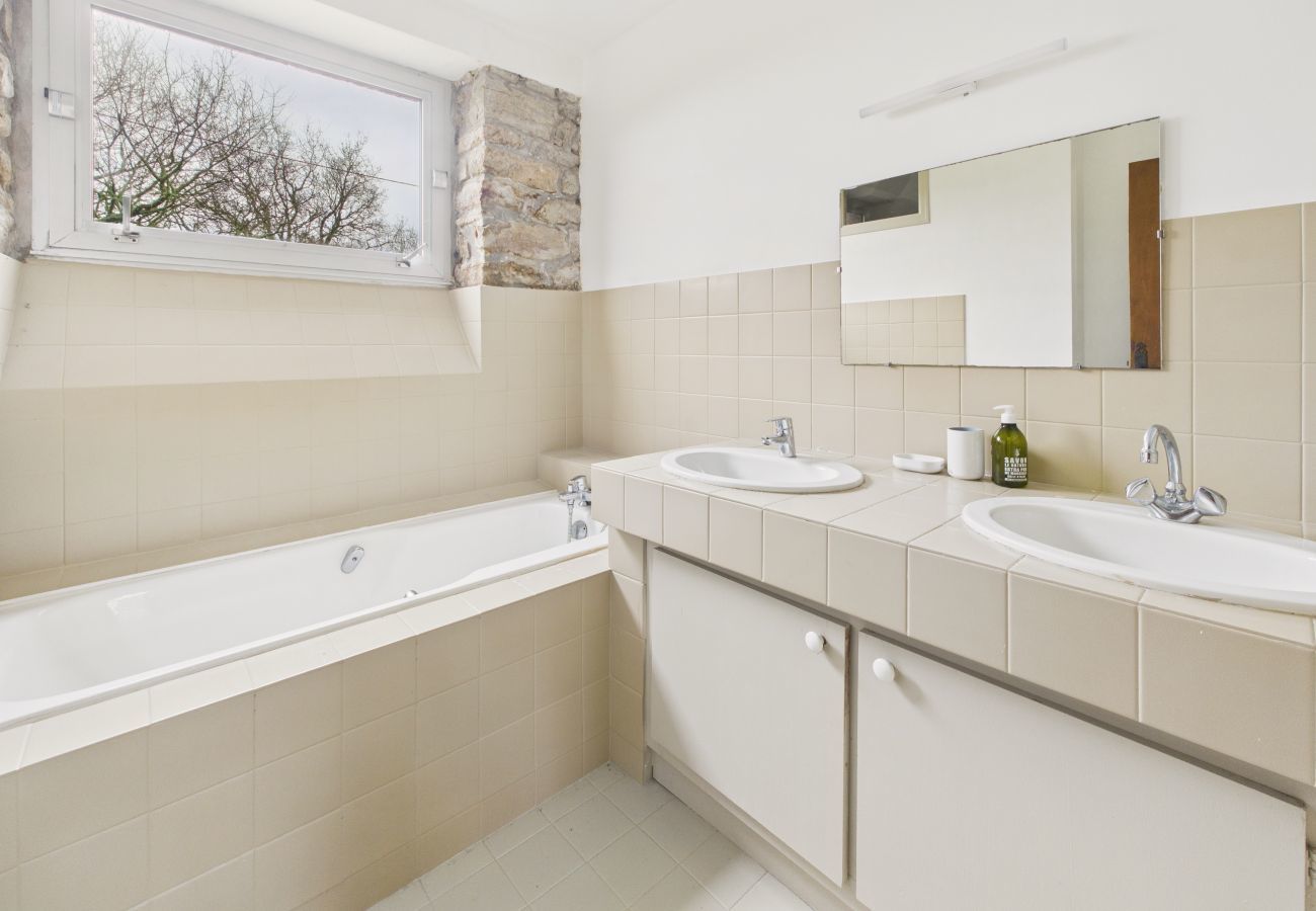 Ferienwohnung in Fouesnant - 500 m von der Mer Blanche – Unterkunft für 6 