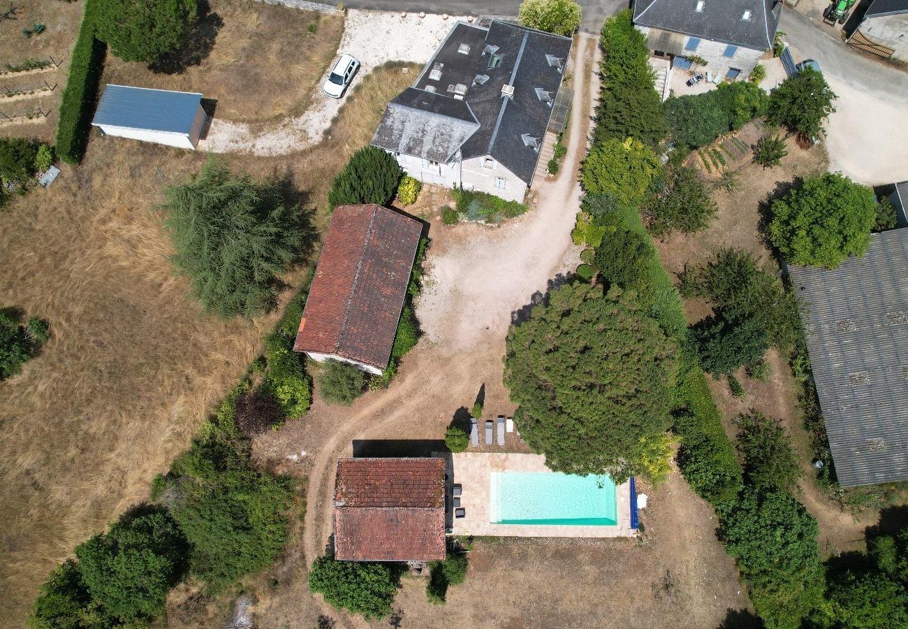 Ferienhaus in La Dornac - Wunderschönes Haus mit Pool und Garten für 8