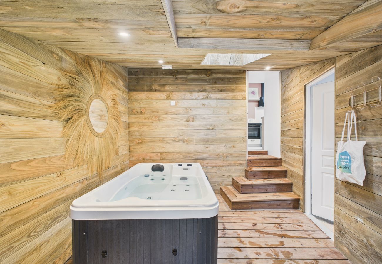 Doppelhaushälfte in Pornic - Haus in Pornic für 4 mit Whirlpool+ Terrasse