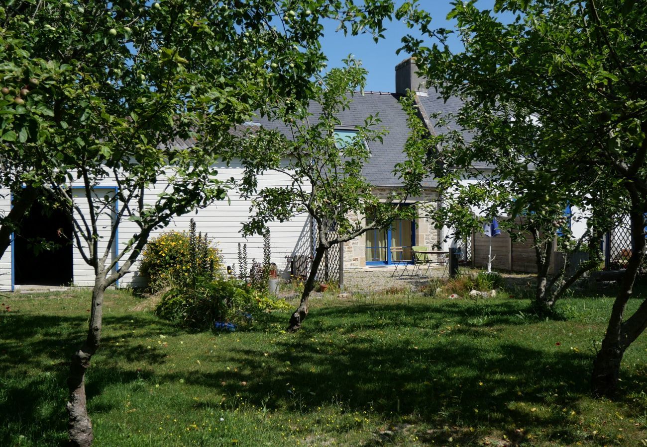 Ferienhaus in Penmarch - Kleines Ferienhaus für 2 mit Garten nahe Strand