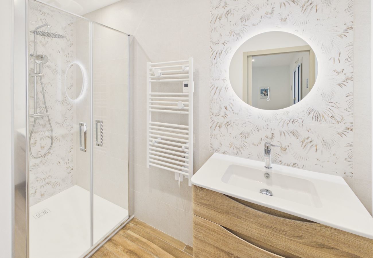 Ferienhaus in Plonéour-Lanvern - Neues Haus für 6 Personen mit Garten und Terrasse