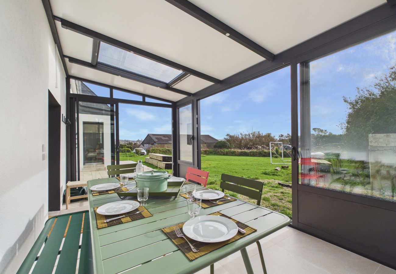 Ferienhaus in Plouguerneau - Strand 300 m, Haus für 7, Garten und Veranda