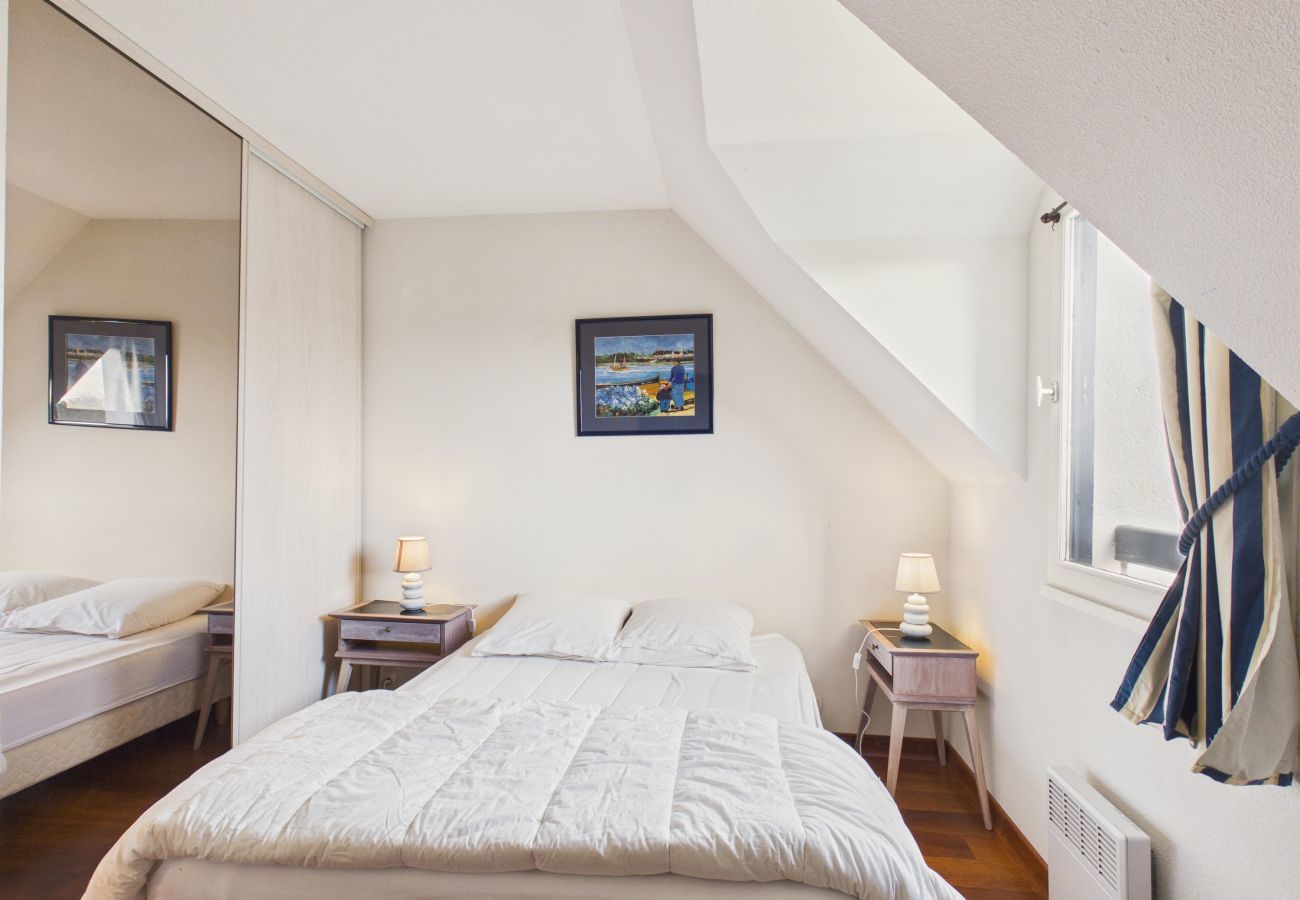 Ferienhaus in Arzon - Steinhaus 350m vom Strand für 4