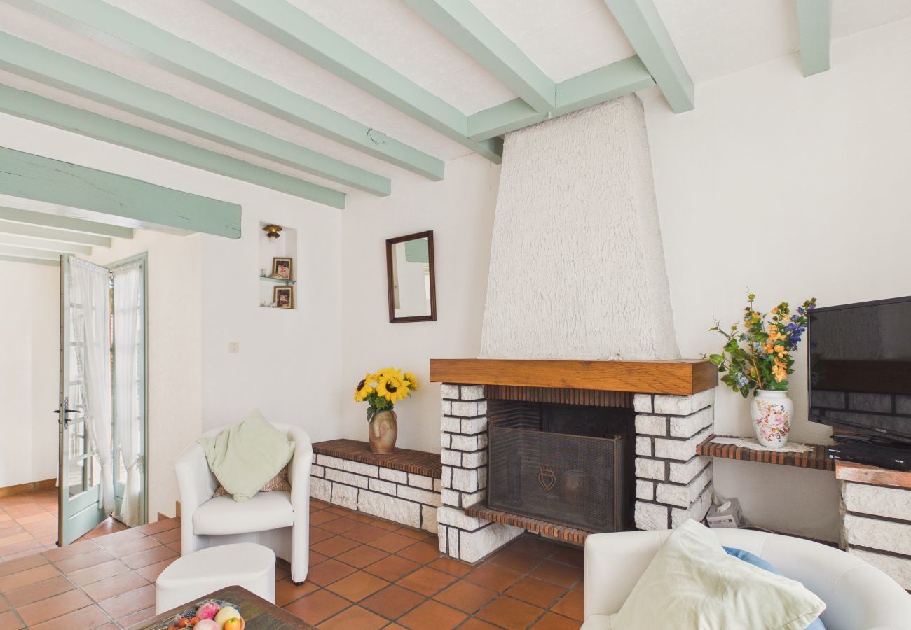 Ferienhaus in Longeville-sur-Mer - Haus für 6 Personen mit Garten und Terrasse