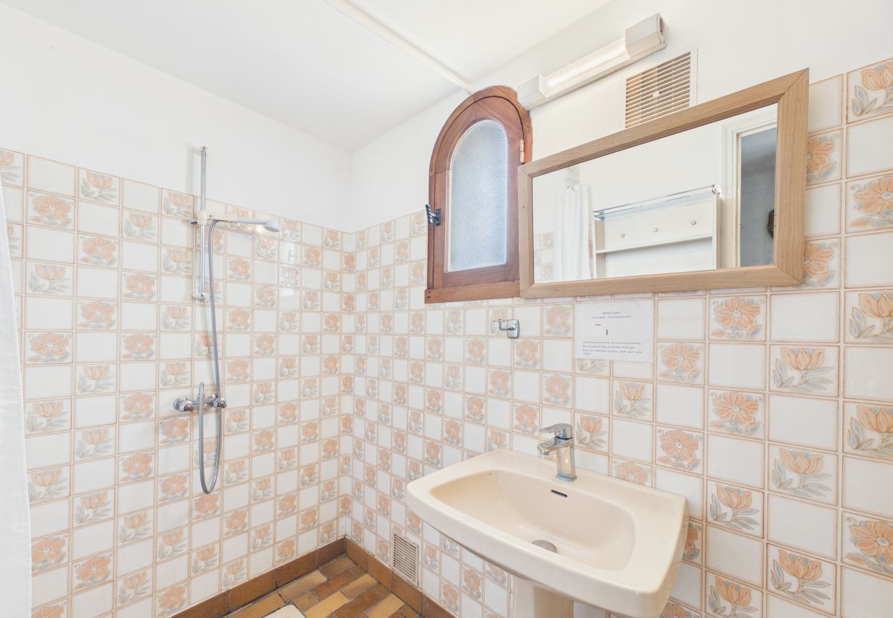 Ferienhaus in Longeville-sur-Mer - Haus für 6 Personen mit Garten und Terrasse