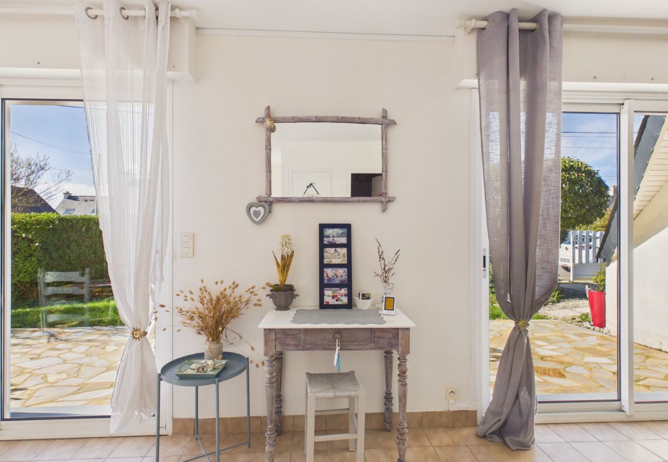 Ferienhaus in Saint-Gildas-de-Rhuys - 500 m vom Strand entfernt, Haus für 6 mit Garten