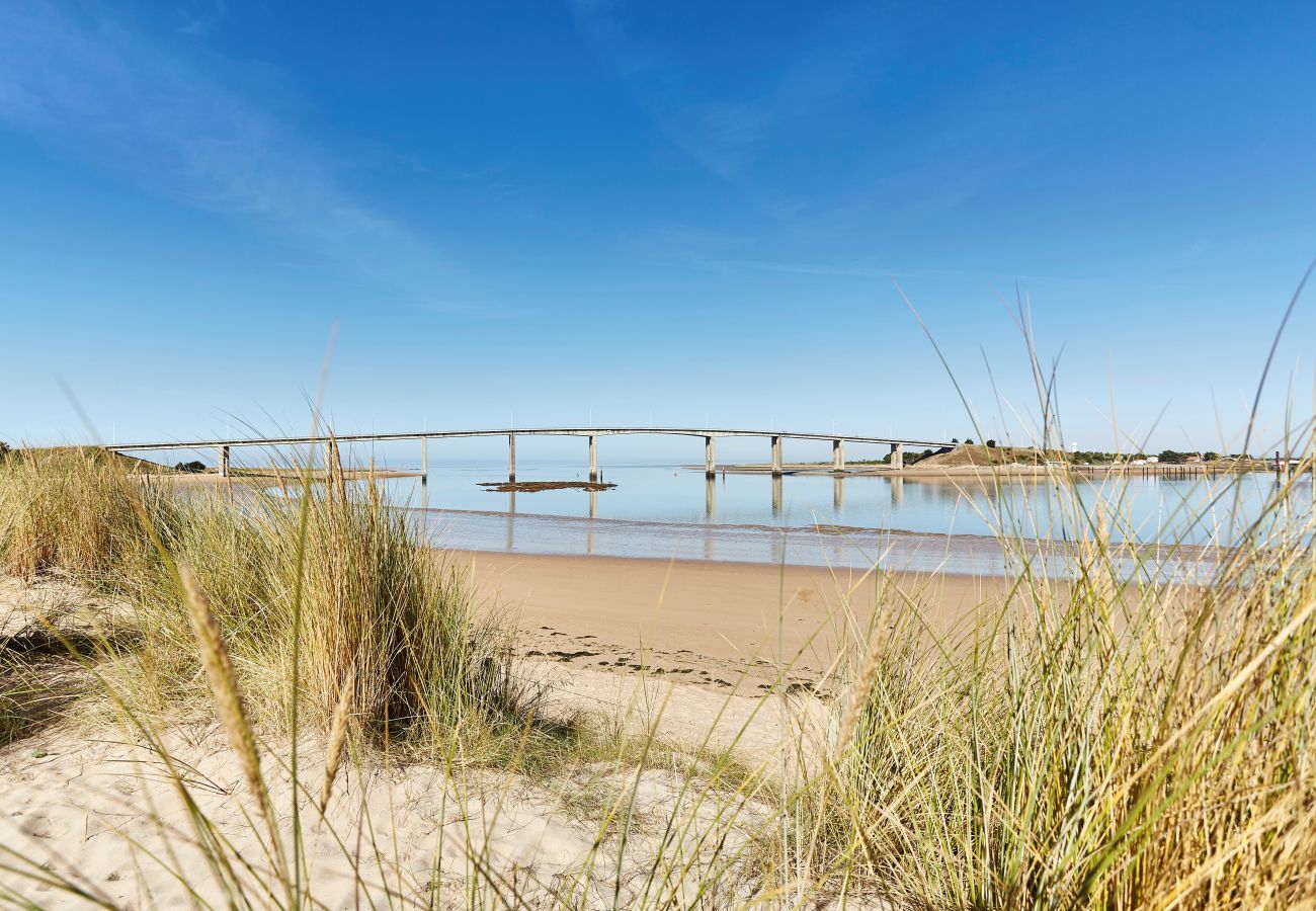 Ferienhaus in L'Epine - Haus für 8, Garten, 700 m vom Strand entfernt