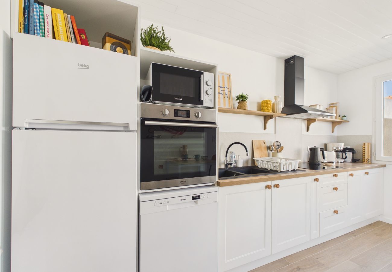 Ferienhaus in Brem-sur-Mer - Haus für 7 mit Garten in Meeresnähe