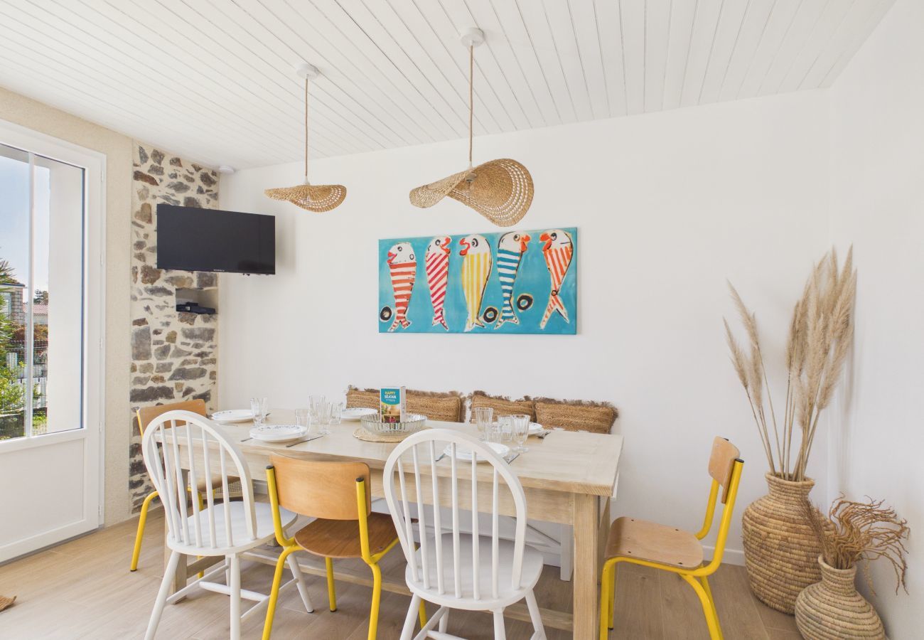 Ferienhaus in Brem-sur-Mer - Haus für 7 mit Garten in Meeresnähe