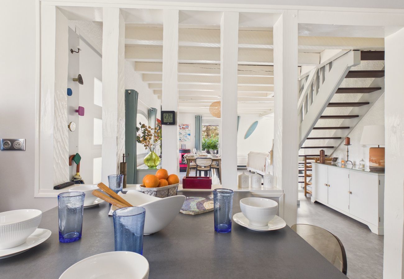 Ferienhaus in Andernos-les-Bains - Schönes Familienhaus mit Garten für 6