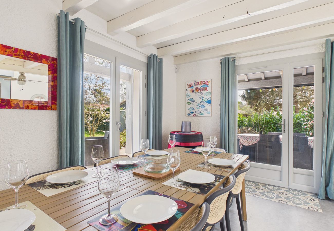 Ferienhaus in Andernos-les-Bains - Schönes Familienhaus mit Garten für 6