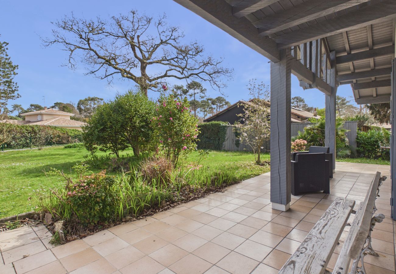 Ferienhaus in Andernos-les-Bains - Schönes Familienhaus mit Garten für 6