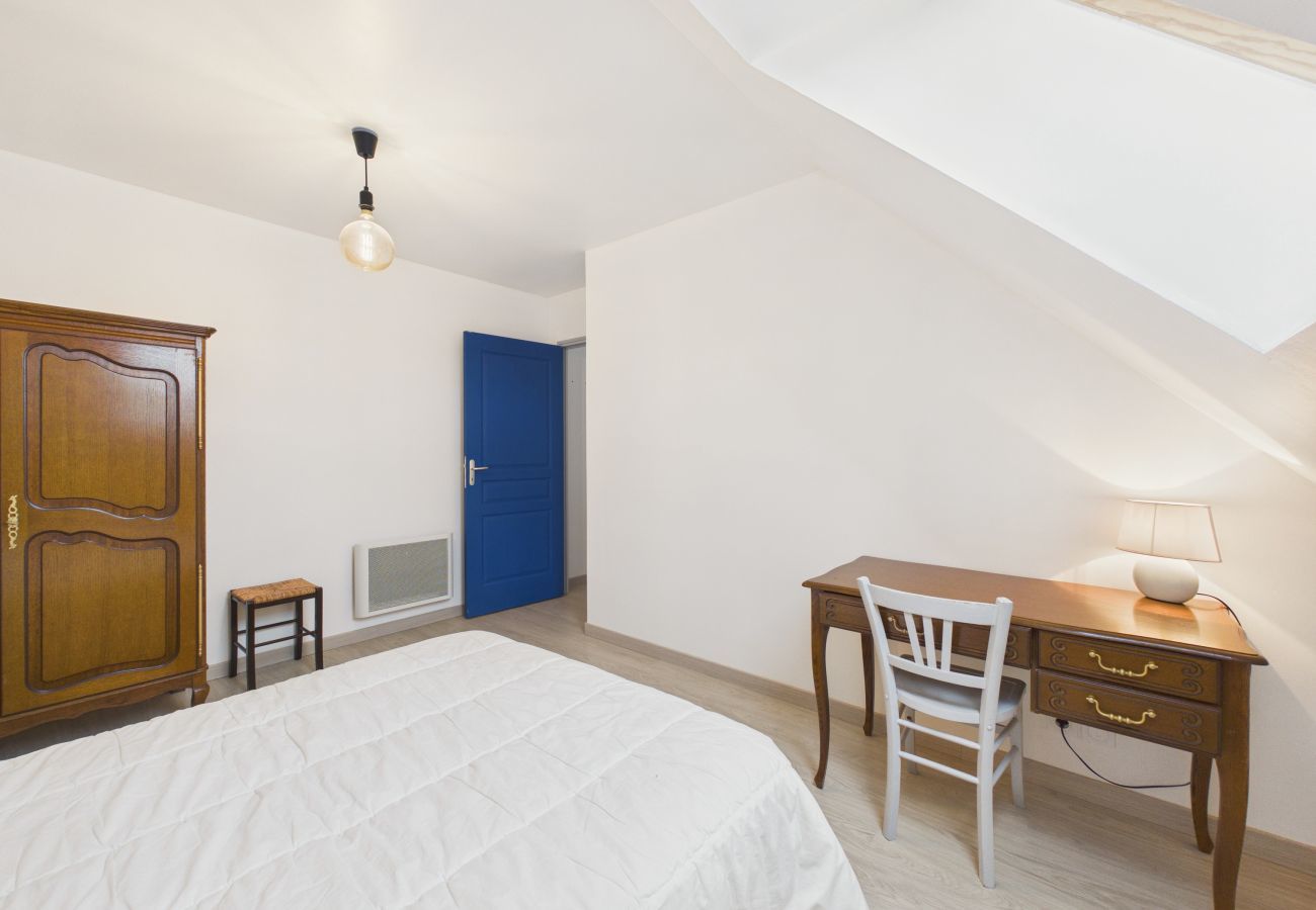 Ferienhaus in Pléneuf-Val-André - 950 m zum Strand – Haus für 5 mit Garten