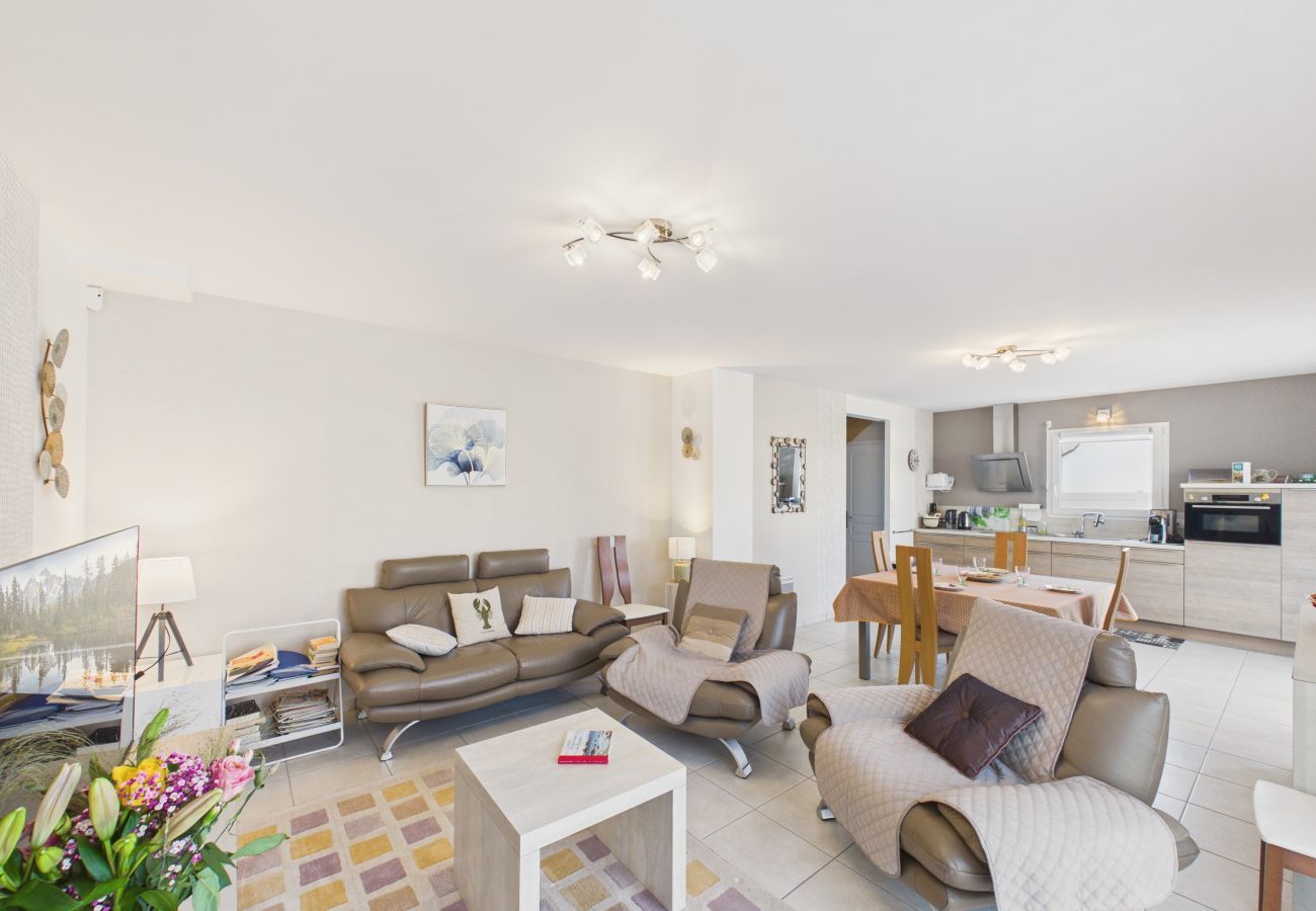 Ferienhaus in Saint-Pierre-Quiberon - 500 m vom Strand entfernt – Haus für 6 mit Terrasse