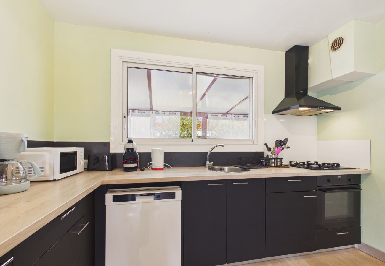 Ferienhaus in Les Sables-d´Olonne - Familienhaus für 6, Veranda & Garten