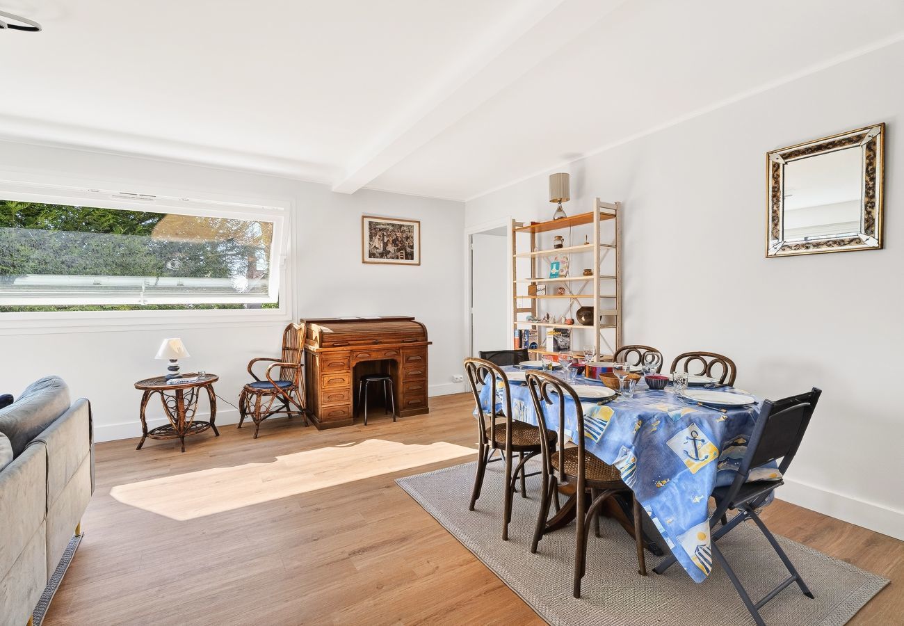 Ferienwohnung in Dinard - Atemberaubender Meer- und Strandblick für 6