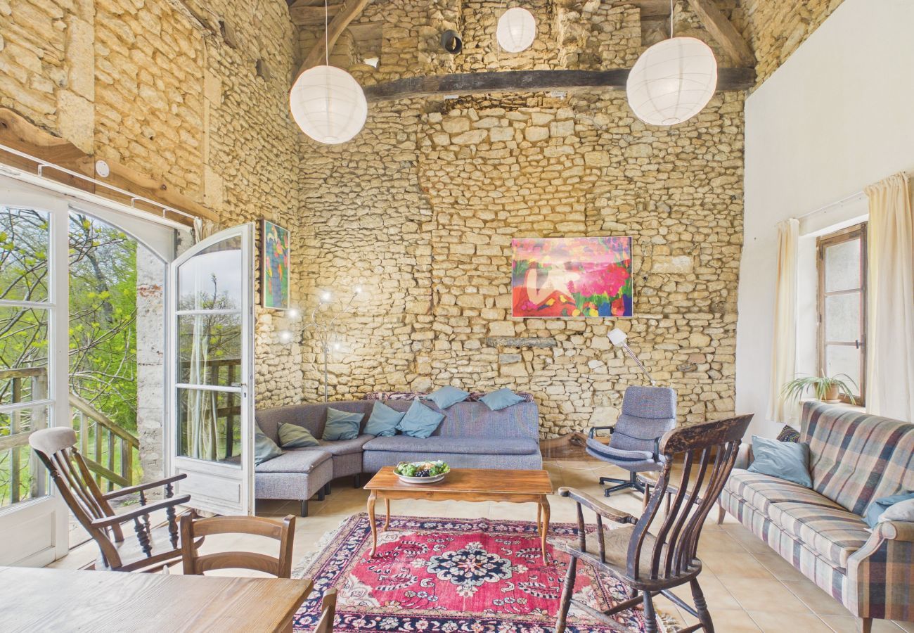 Landhaus in Fanlac - Typisches Ferienhaus für 11 mit Pool & Garten