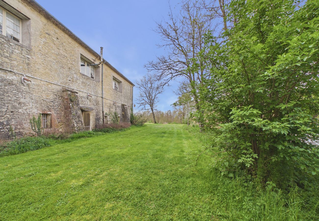 Landhaus in Fanlac - Haus mit großer Terrasse und Garten für 9