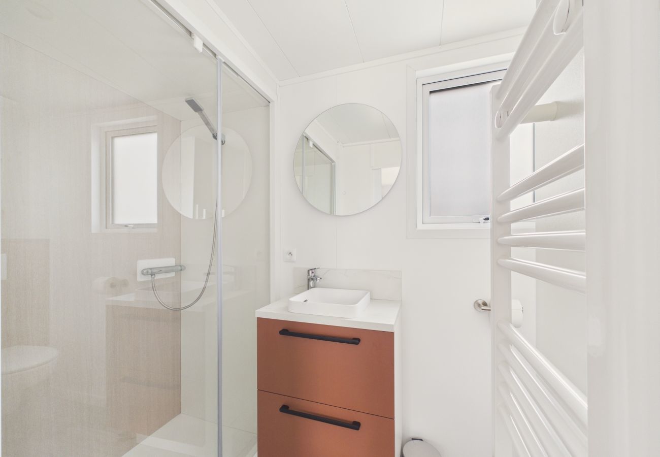 Chalet in Saint-Gilles-Croix-de-Vie - Gemeinsamer beheizter pool, Unterkunft für 6