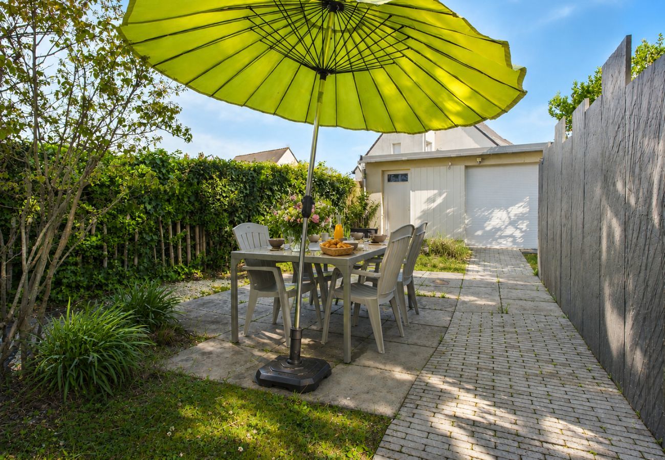 Ferienhaus in Le Pouliguen - Familienhaus: Strand, Garten & Grill