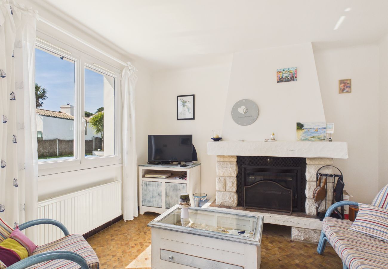 Ferienhaus in Barbâtre - Urlaub für 8 mit Pool, Meer 300 m entfernt