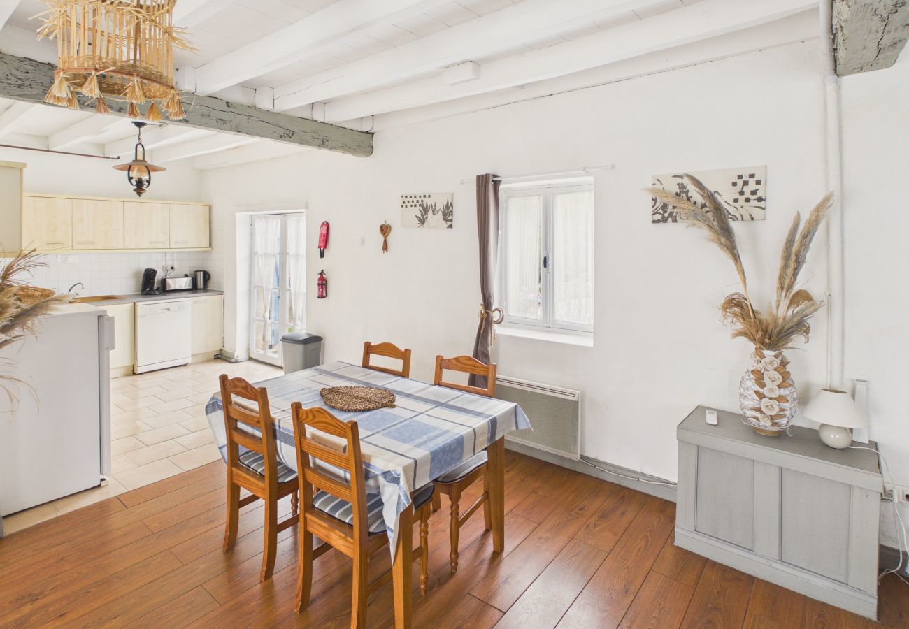 Ferienhaus in Montignac - Haus mit Pool 50 m von Lascaux IV für 2 Pers