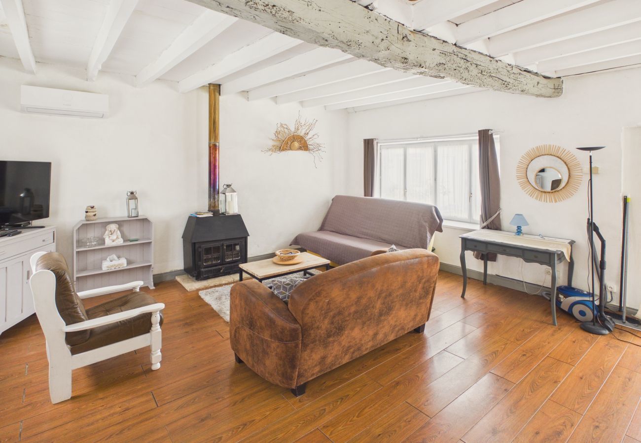 Ferienhaus in Montignac - Haus mit Pool 50 m von Lascaux IV für 2 Pers