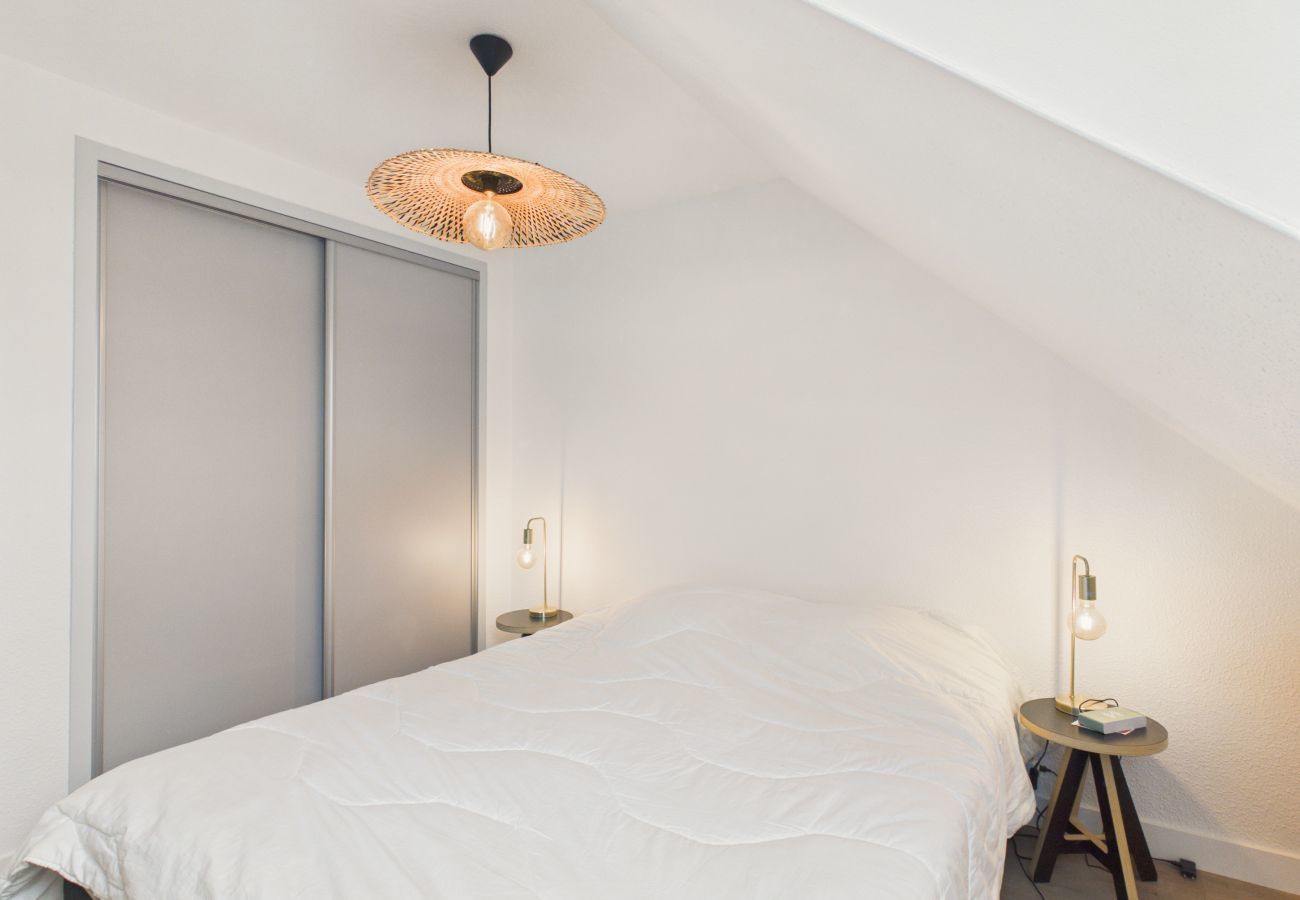 Ferienhaus in Arzon - Meerblick für 6 mit Garten, 150 m vom Strand