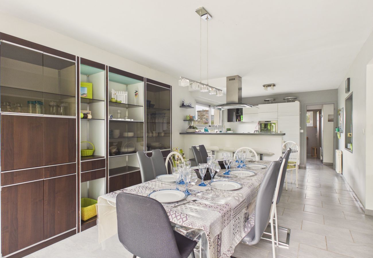 Ferienhaus in Pléneuf-Val-André - Komfortables Haus für 9, mit Garten und Bäumen