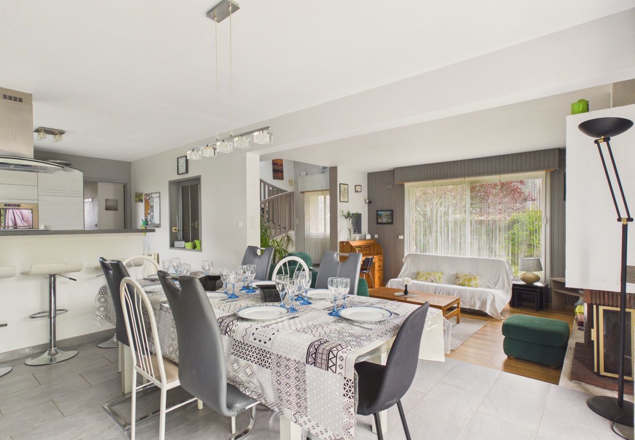 Ferienhaus in Pléneuf-Val-André - Komfortables Haus für 9, mit Garten und Bäumen