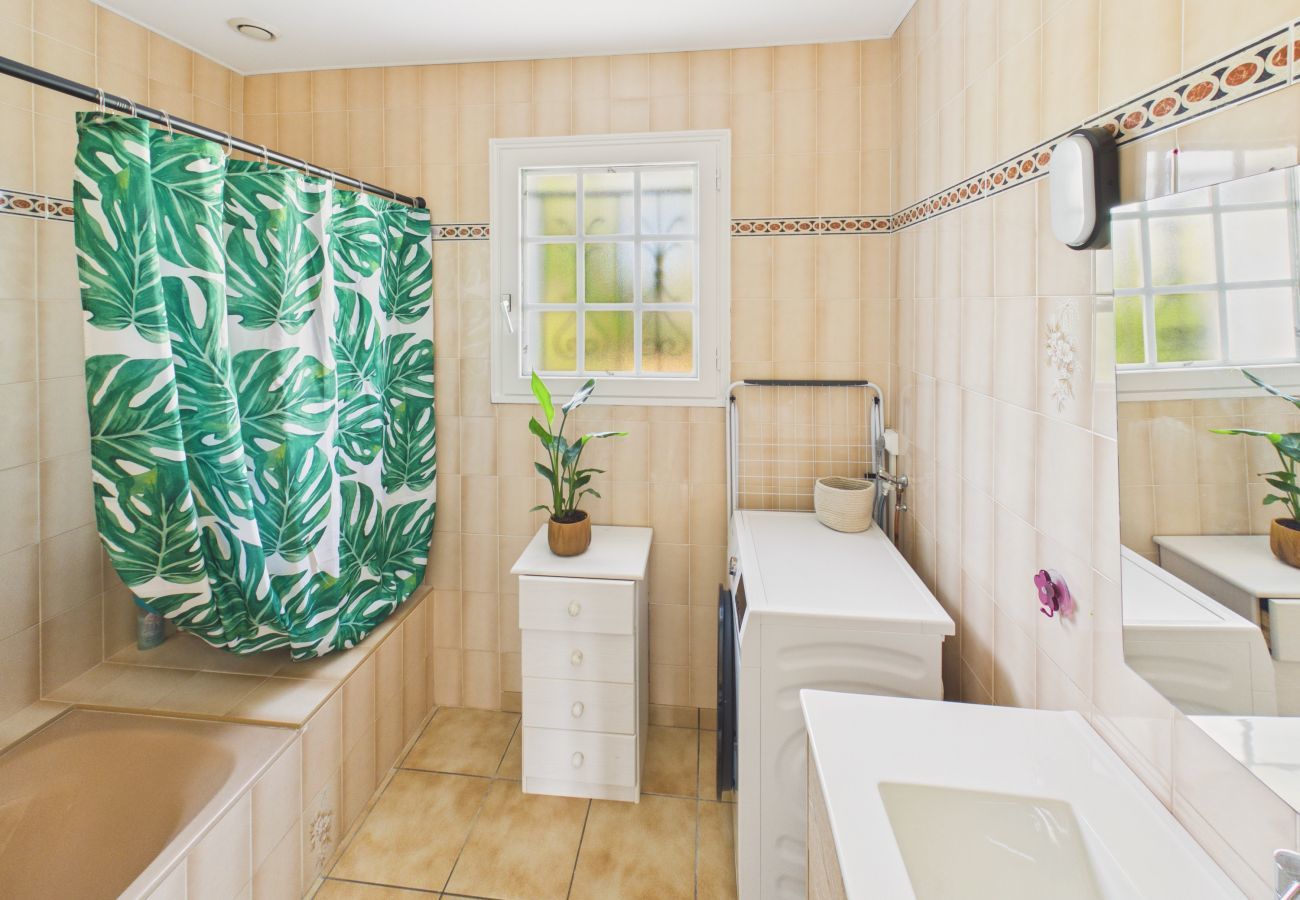 Ferienhaus in Carnac - Gemütliches Haus für 7 mit Garten