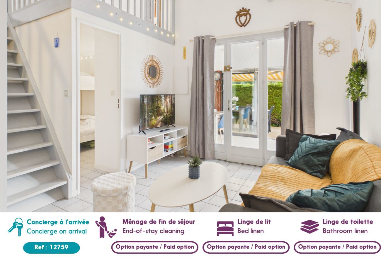 Ferienhaus in Saint-Vincent-sur-Jard - 950 m vom Meer entfernt, Haus mit Garten und Pool