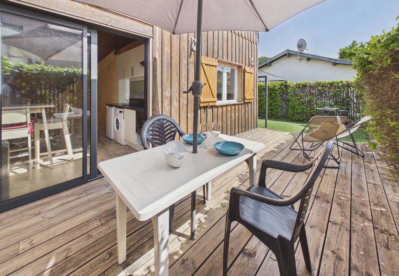 Ferienwohnung in Andernos-les-Bains - Chalet 700m vom Mersee, ideal für 2 Erwachsene und 2 Kinder