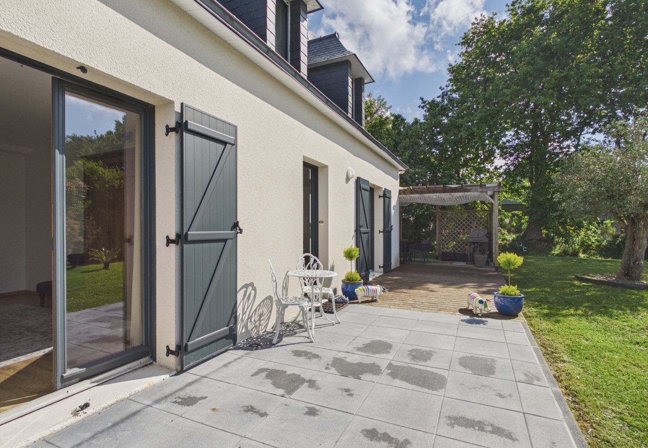 Ferienhaus in Fouesnant - Charmantes Haus großer Garten nah Meer - 8 Pers