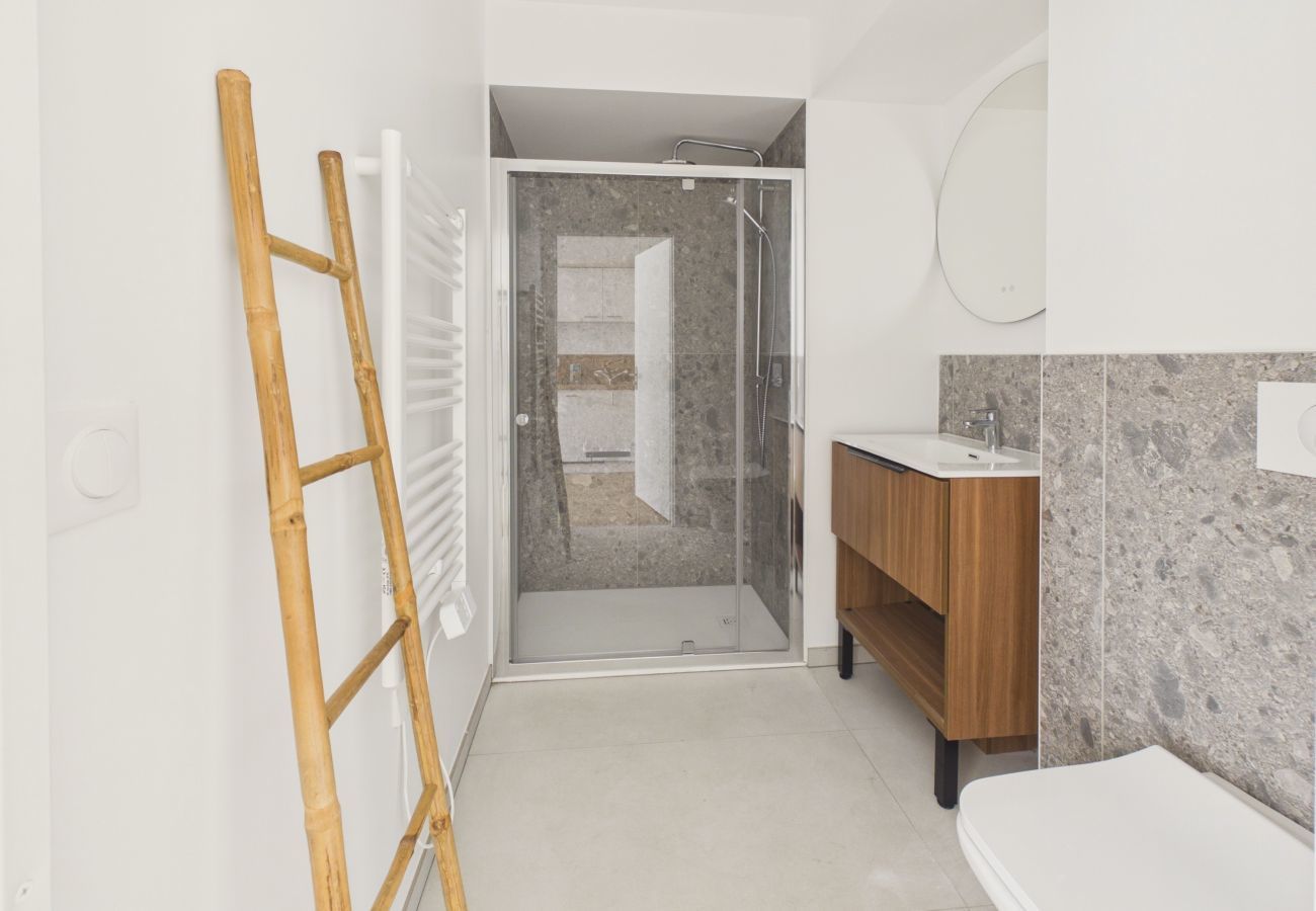 Ferienwohnung in Biscarrosse - The Board -Apartment 4 Erw 1 Ki-Gemeins. Pool