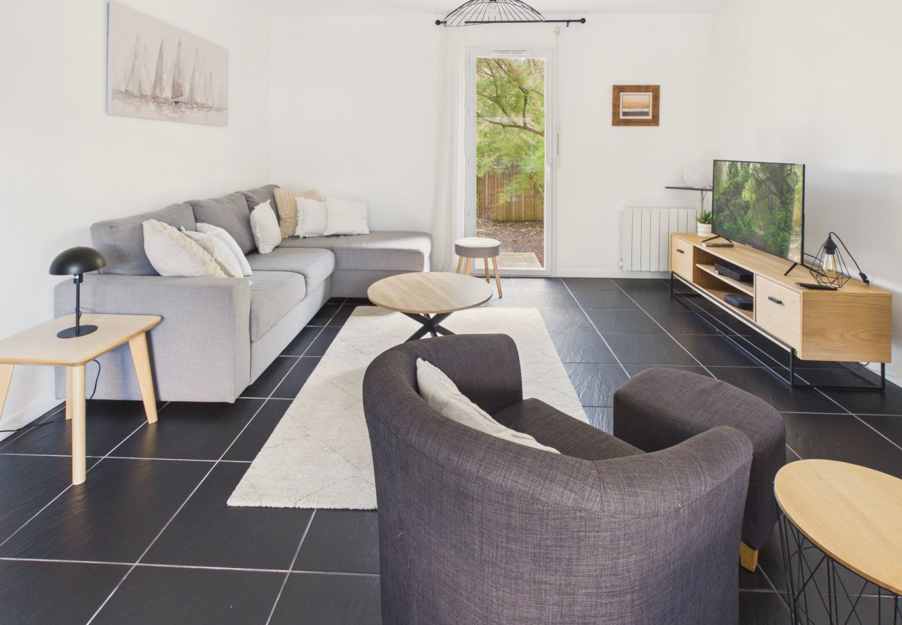 Ferienhaus in Andernos-les-Bains - Haus mit Jacuzzi und groß Garten – 6 Personen