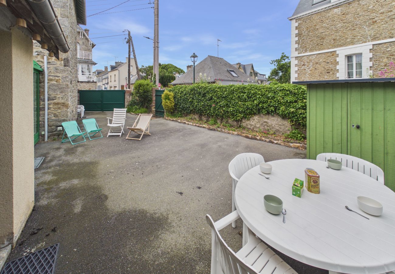 Ferienhaus in Dinard - 650 m vom Strand, charmantes Haus für 4 Personen