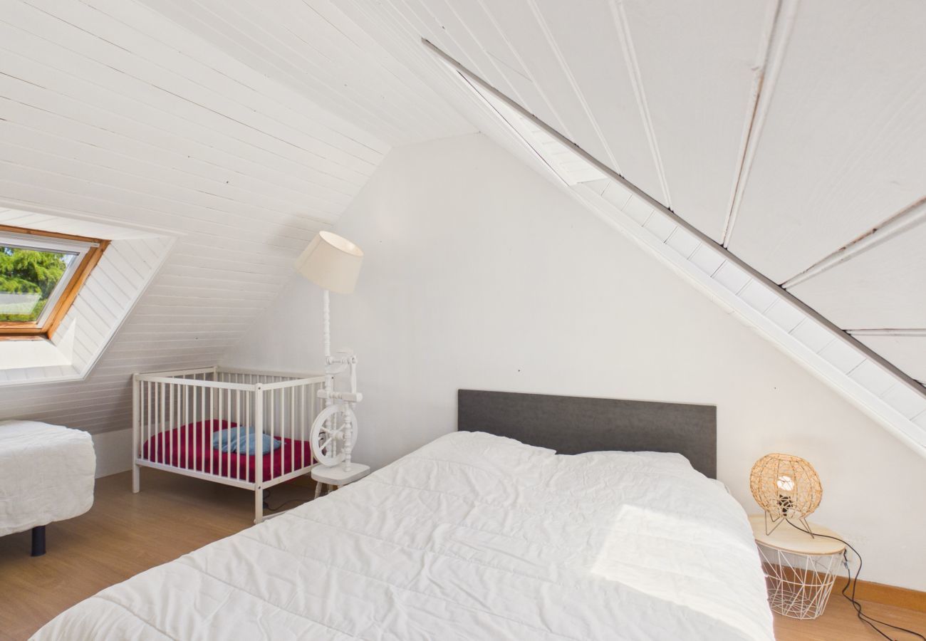 Ferienhaus in Arzon - Haus für 12, 950m vom Strand
