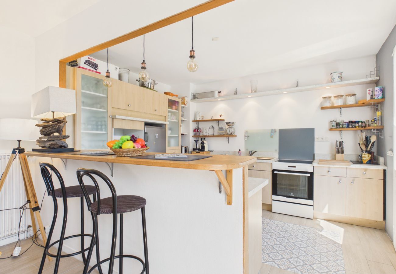Ferienhaus in Arzon - Haus für 12, 950m vom Strand