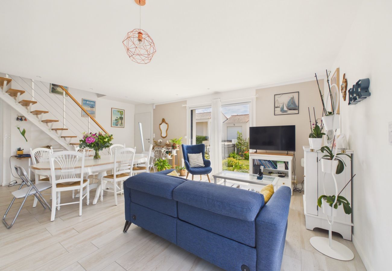Ferienhaus in Saint-Michel-Chef-Chef - Haus mit Garten, 7 Erwachsene, 1 Kind