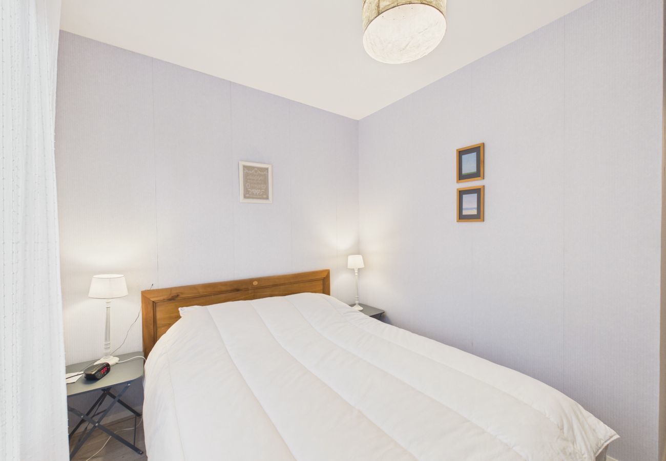 Ferienwohnung in Pléneuf-Val-André - Meerblick, Strand nebenan, Wohnung für 4
